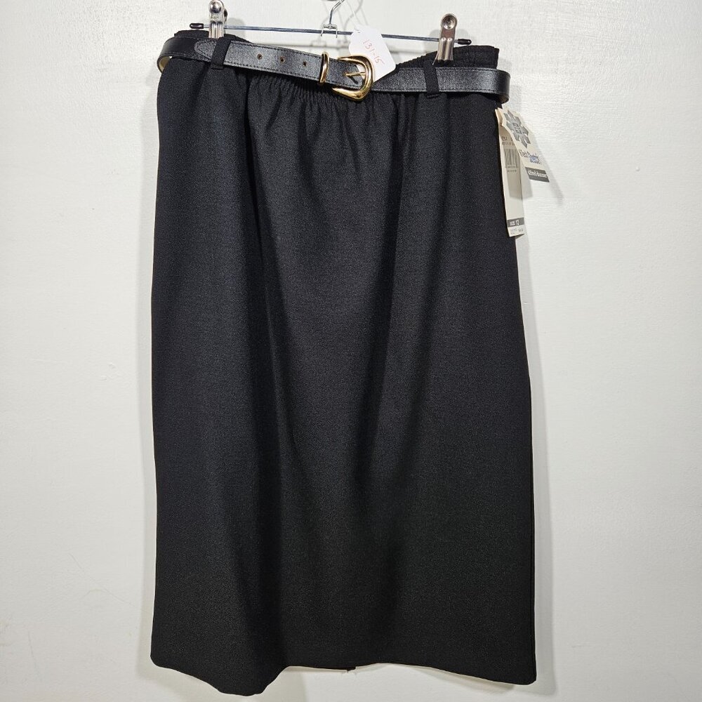 ALFRED DUNNER NWT Black Straight Line Skirt Size 12 Easy Care (SH31)‎